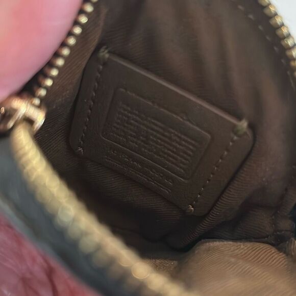 COACH REXI Coin Purse Keychain - Picture 5 of 7
